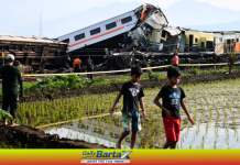 ইন্দোনেশিয়ায় দুই ট্রেনের ভয়াবহ সংঘর্ষ, নিহত ৪, আহত অন্তত ৩৮